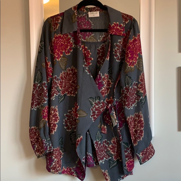 Woman’s Wrap Top - Emelia (Nordstrom) - Picture 1 of 5